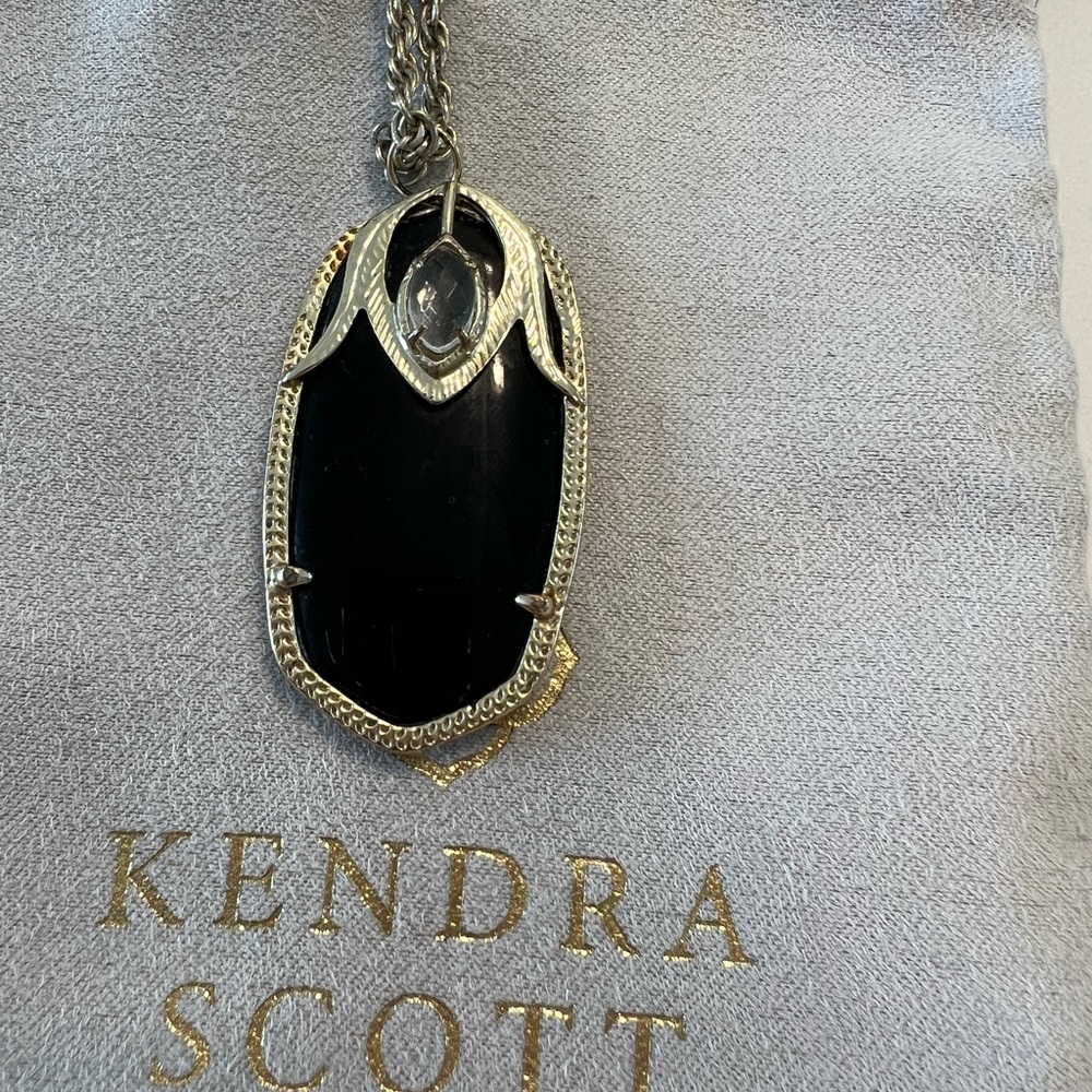Kendra Scott custom-made necklace. Black and gold.